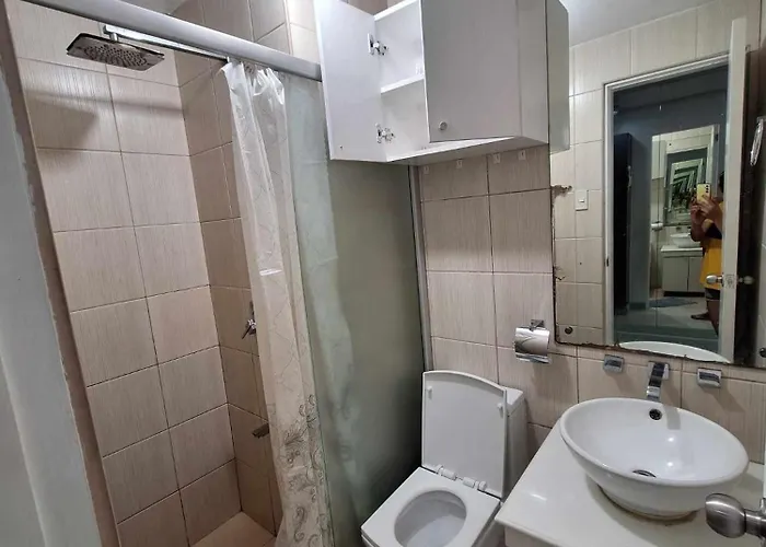 Appartement In Birch Tower Malate - Carosa Staycation