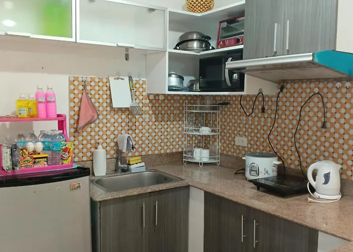 Appartement In Birch Tower Malate - Carosa Staycation *