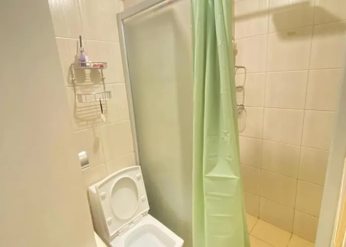In Birch Tower Malate - Carosa Staycation Appartement Manille