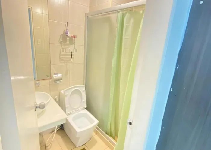 Appartement In Birch Tower Malate - Carosa Staycation *