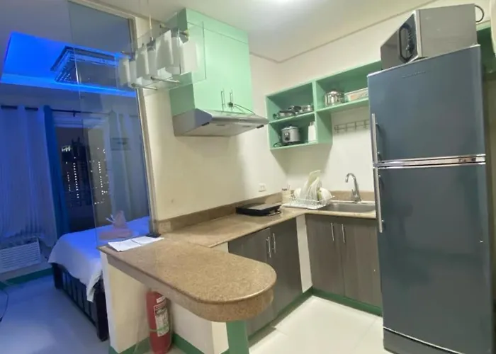 Appartement In Birch Tower Malate - Carosa Staycation Manille